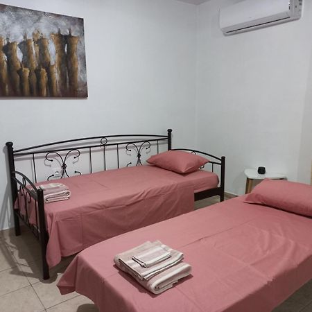 Apartamento Sophie'S Sunny Spot 1 Yefira Exterior foto